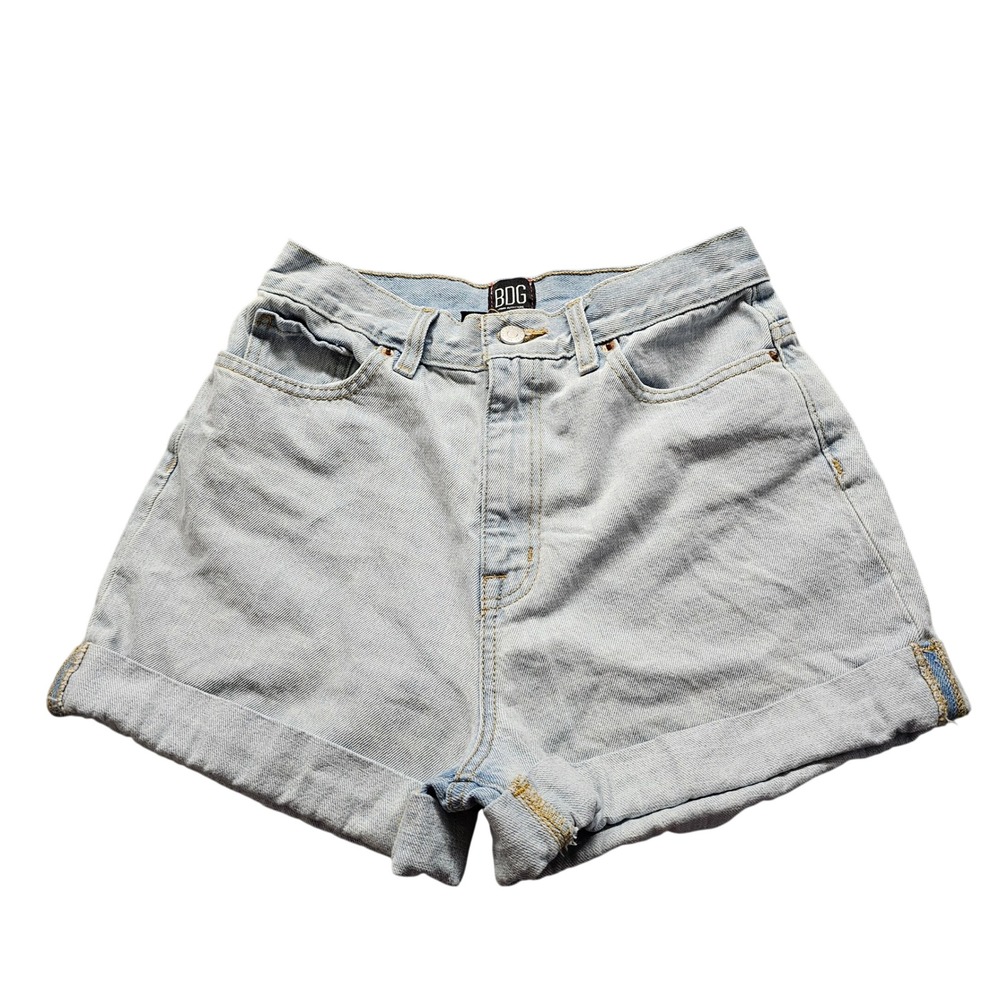 BDG Urban Outfitters Mom High Rise Denim Shorts Womens 28 Light Blue Cuffed
